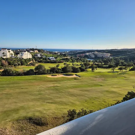 Valle Golf إِستيبونا