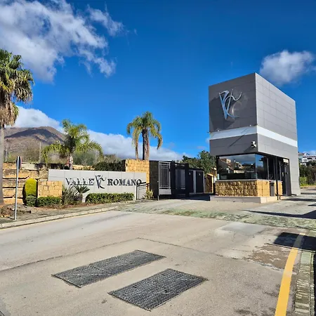 Valle Golf شقة إِستيبونا